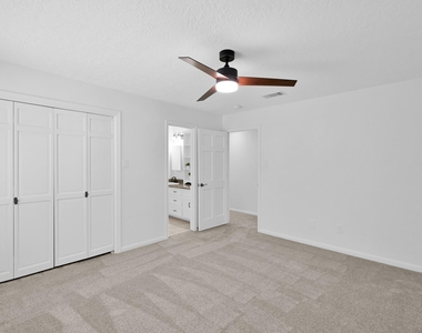 35 Fernglen Drive - Photo Thumbnail 26