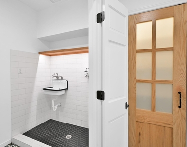 35 Fernglen Drive - Photo Thumbnail 38