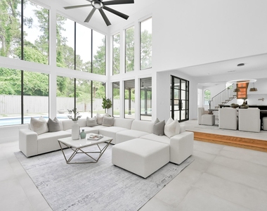35 Fernglen Drive - Photo Thumbnail 4