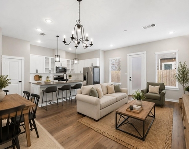 8451 Berry Brush Lane - Photo Thumbnail 4