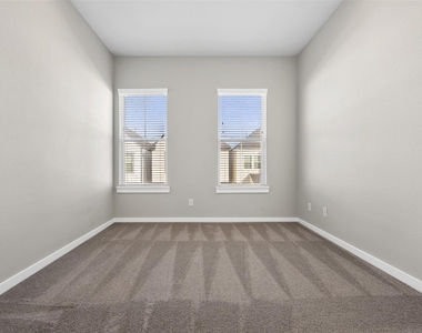 8451 Berry Brush Lane - Photo Thumbnail 23
