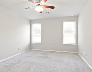 24710 Russet Bluff Trail - Photo Thumbnail 7