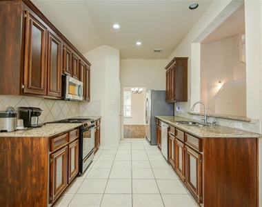 21718 Grand Hollow Lane - Photo Thumbnail 8