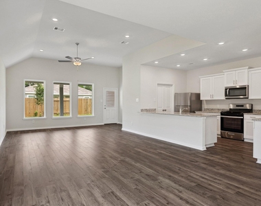 3060 Sorrento Hill Drive - Photo Thumbnail 20