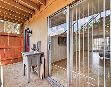 3303 W Greenridge Drive - Photo Thumbnail 36