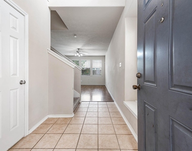 12415 Oriole Lake Way - Photo Thumbnail 5