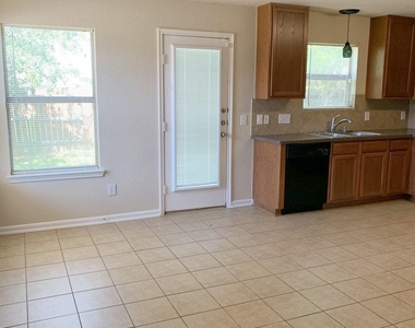 7207 Liberty Mesa - Photo Thumbnail 3