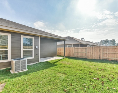 9800 Grosbeak Lane - Photo Thumbnail 33