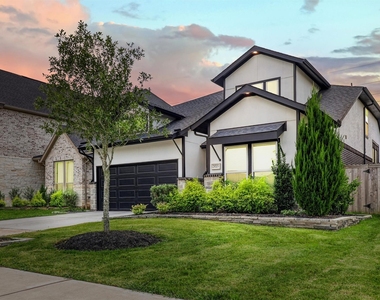 29703 Bur Creek Lane - Photo Thumbnail 39