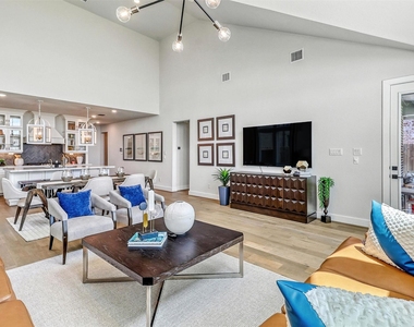 29703 Bur Creek Lane - Photo Thumbnail 12