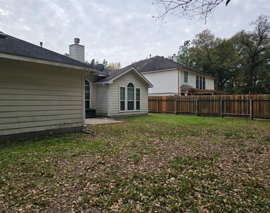 27182 Kings Manor Drive S - Photo Thumbnail 35