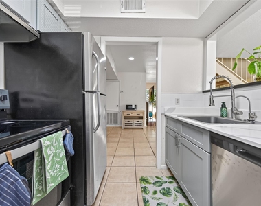 3303 W Greenridge Drive - Photo Thumbnail 25