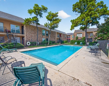 3303 W Greenridge Drive - Photo Thumbnail 48