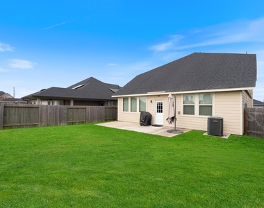 5318 Marisol Cove Drive - Photo Thumbnail 2