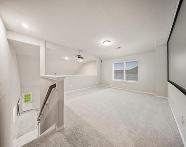 5318 Marisol Cove Drive - Photo Thumbnail 9
