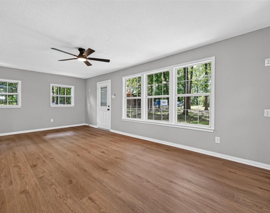 5693 Cessna Drive - Photo Thumbnail 15
