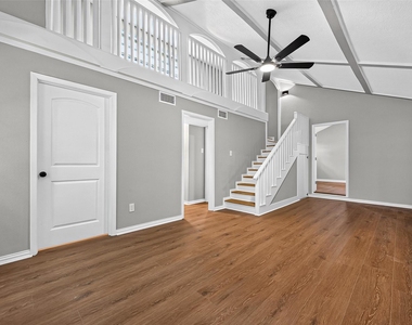5693 Cessna Drive - Photo Thumbnail 14