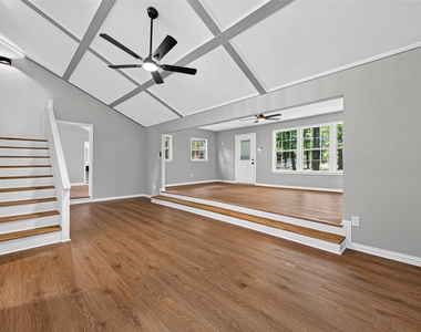 5693 Cessna Drive - Photo Thumbnail 13