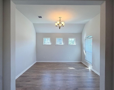 17927 Port O Call Street - Photo Thumbnail 2