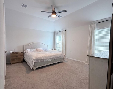 17927 Port O Call Street - Photo Thumbnail 9
