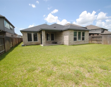 8326 Oakland Heights Lane - Photo Thumbnail 33