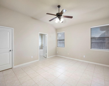 20935 Brodie Lane - Photo Thumbnail 15