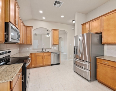 20935 Brodie Lane - Photo Thumbnail 11