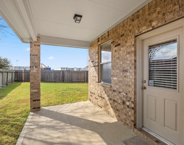 20935 Brodie Lane - Photo Thumbnail 25