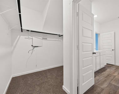 2921 Willow Gulch Way - Photo Thumbnail 26