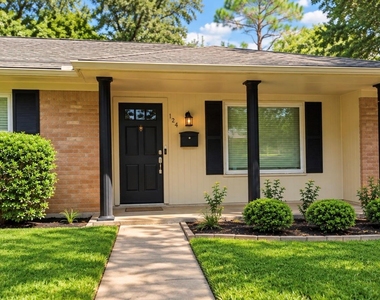124 Dogwood Street - Photo Thumbnail 1