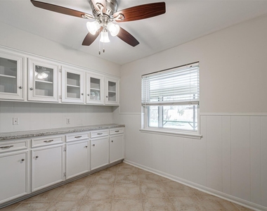 124 Dogwood Street - Photo Thumbnail 16