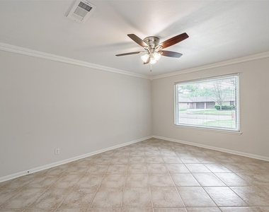 124 Dogwood Street - Photo Thumbnail 12