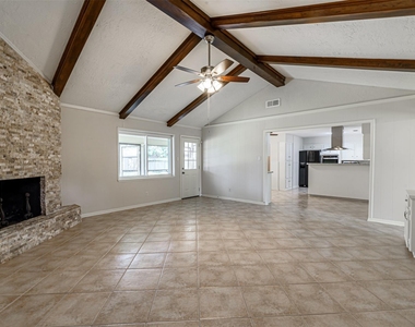 124 Dogwood Street - Photo Thumbnail 15