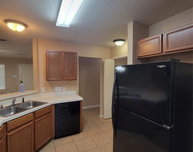 6327 Hayman Drive - Photo Thumbnail 8