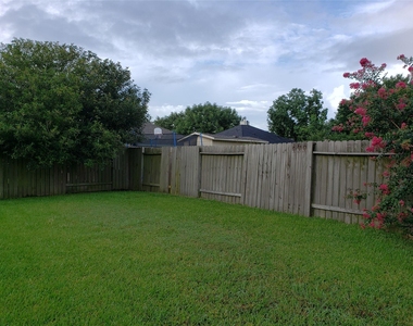 6327 Hayman Drive - Photo Thumbnail 19