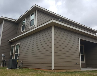 162 Parkgate - Photo Thumbnail 14