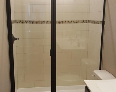 162 Parkgate - Photo Thumbnail 12
