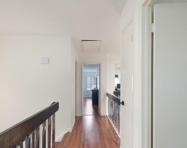 11681 Village Place Drive - Photo Thumbnail 25
