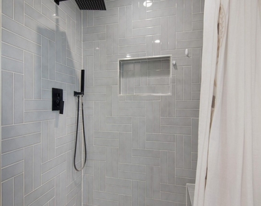 11681 Village Place Drive - Photo Thumbnail 24