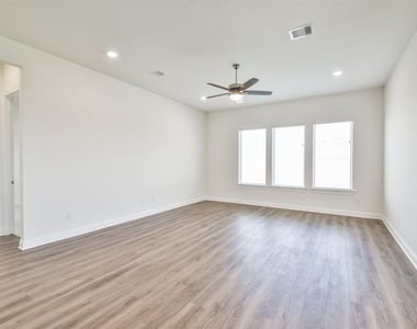 10818 Carolina Willow Ct - Photo Thumbnail 2