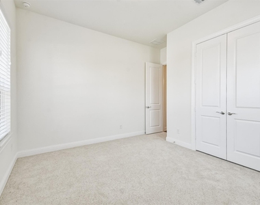 10818 Carolina Willow Ct - Photo Thumbnail 27