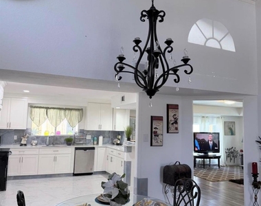 4926 Temple Bell Drive - Photo Thumbnail 9