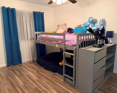 4926 Temple Bell Drive - Photo Thumbnail 13