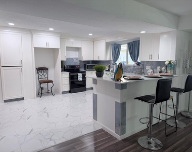 4926 Temple Bell Drive - Photo Thumbnail 7