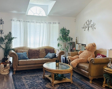 4926 Temple Bell Drive - Photo Thumbnail 11