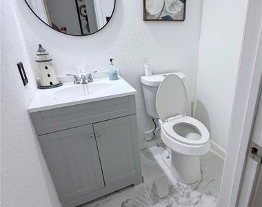 4926 Temple Bell Drive - Photo Thumbnail 17