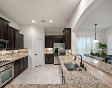 99 W Jagged Ridge Circle - Photo Thumbnail 8