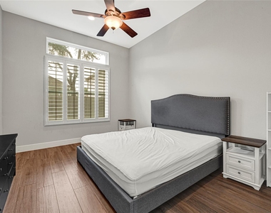 11218 Gallant Ridge - Photo Thumbnail 8