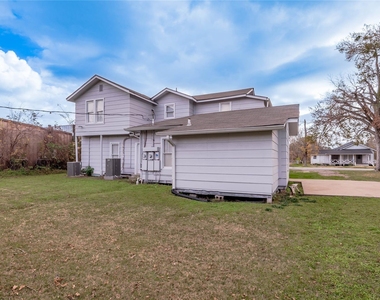 200 W Caroline Street - Photo Thumbnail 28