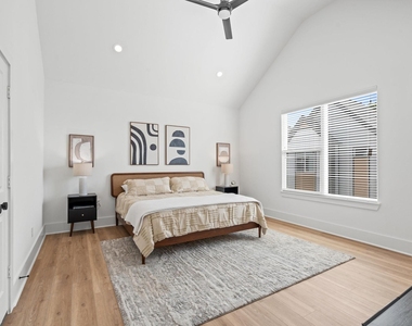 1307 Oak Tree Forest Court - Photo Thumbnail 24